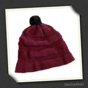 NINE WEST Pom Knit Beanie